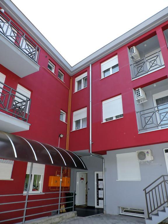 B&B Zmajevo Gnezdo 021 Sremska Kamenica Eksteriør billede