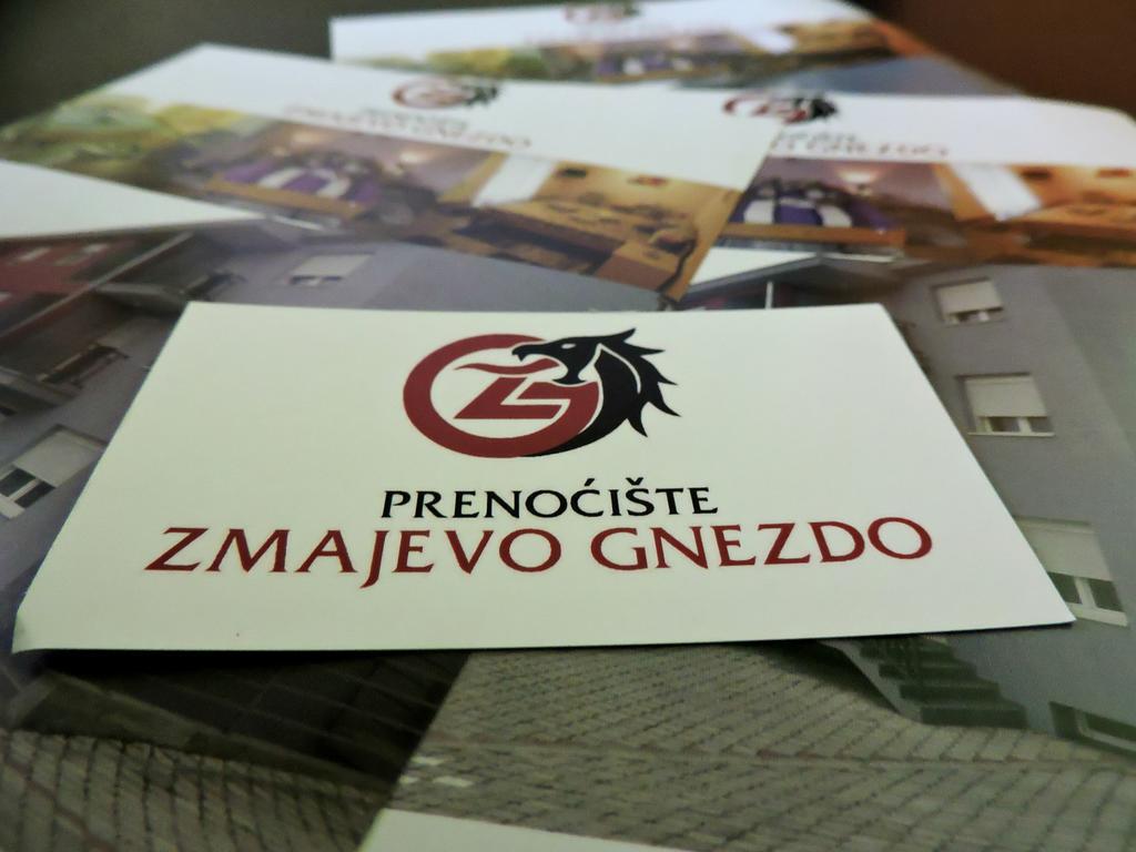 B&B Zmajevo Gnezdo 021 Sremska Kamenica Eksteriør billede
